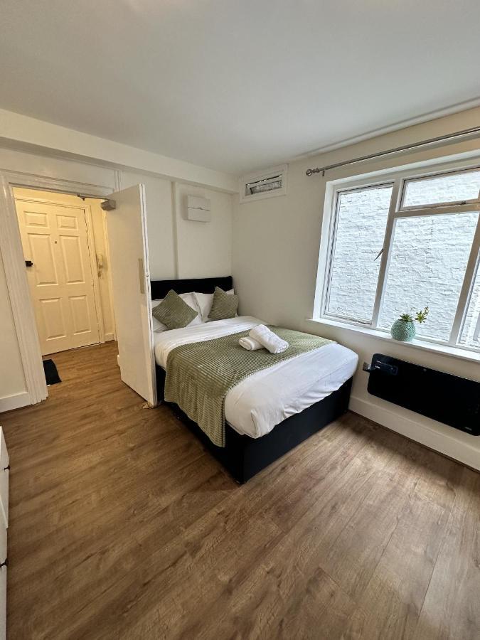 Knightsbridge Harrods Studios Лондон Екстериор снимка