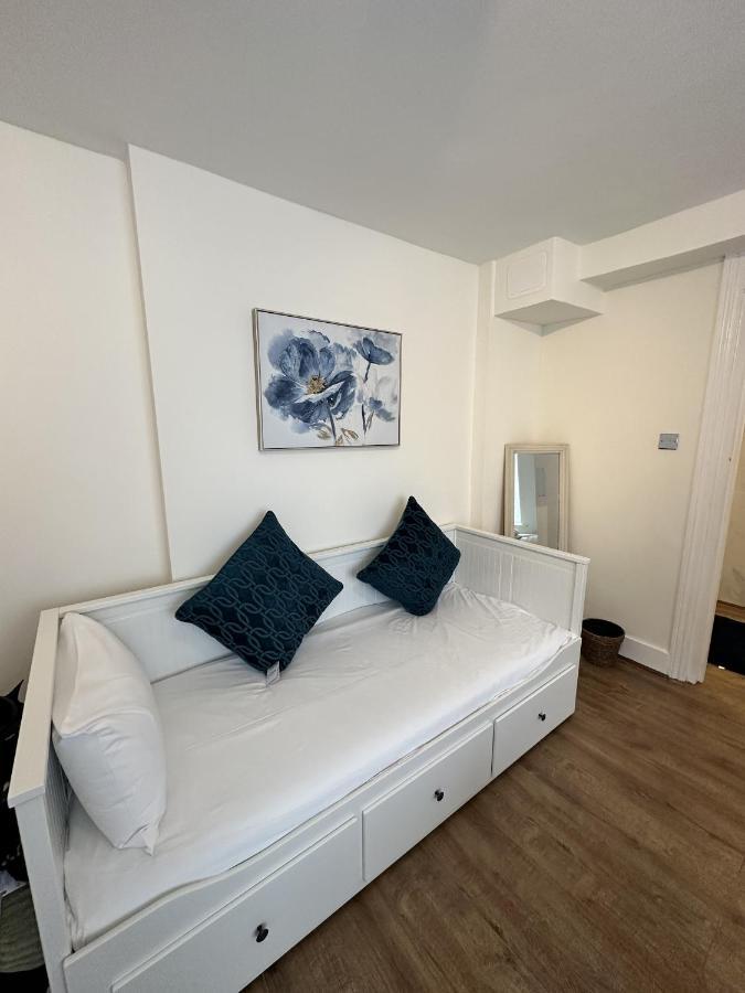 Knightsbridge Harrods Studios Лондон Екстериор снимка